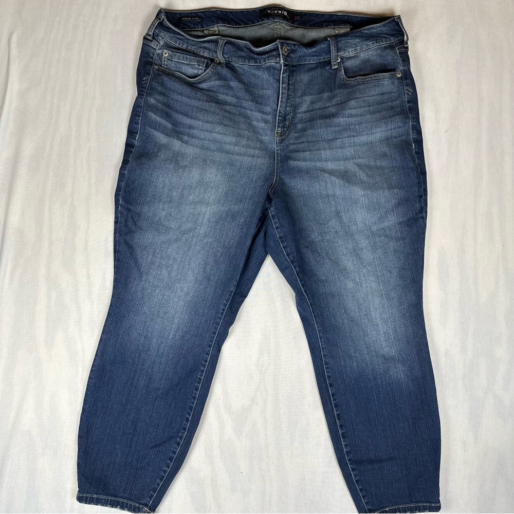 Torrid Premium High-Rise Curvy Lightweight Jeans Plus-size Size: 24